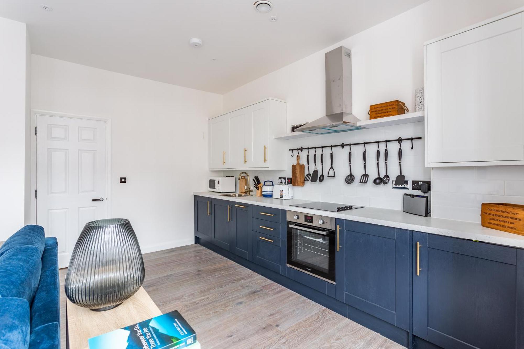 2 Bedroom Apartments With Sofa Bed In Southend Exterior foto